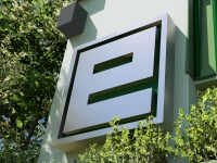 /trabajos/2026/10/24/epec-letras-de-acero-06.jpg