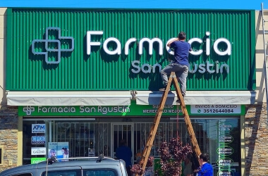 /trabajos/2024/10/15/letras-de-acero-farmacia-san-agustin-13.jpg