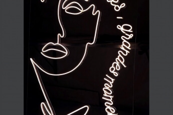 /trabajos/2025/05/08/letrero-de-neon-detalles.jpg