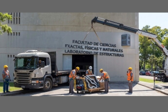 /trabajos/2026/09/10/letras-de-acero-unc-16.jpg