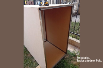 /trabajos/2026/10/17/letras-corporeas-embalajes-para-envios-05.jpg